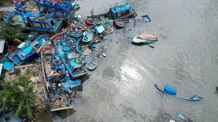 Tỉnh Đắk Lắk ước tính thiệt hại hơn 2.200 tỷ đồng do bão số 13